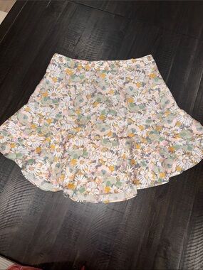 Lauren Conrad Floral Ruffle Hem Mini Skirt with Elastic Back Size M